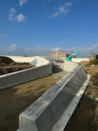 白塚地区海岸高潮対策工事